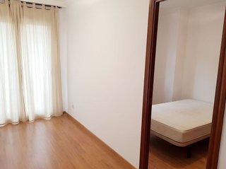Edificio en venta en Joc de la Bola - Camps d'Esports - Ciutat Jardí - Montcada en Lleida