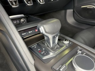 AUDI R8 V10 QUATTRO SUPERDEPORTIVO DE REESTRENO