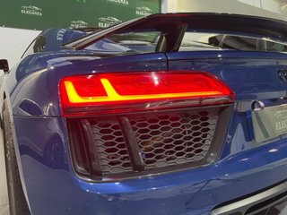 AUDI R8 V10 QUATTRO SUPERDEPORTIVO DE REESTRENO