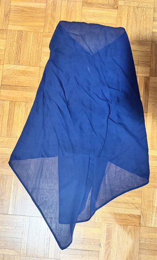 Vestido Camila THE-ARE azul y verde con capa
