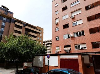 Piso en alquiler en Camino de Ronda - Rosaleda en Granada