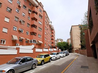 Piso en alquiler en Camino de Ronda - Rosaleda en Granada