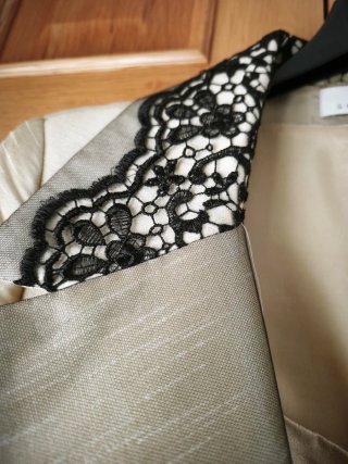 Traje Sonia Peña Talla 46 Negro/Dorado