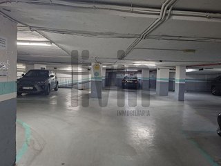 Garaje en alquiler en Avda de Madrid - Pº de la Estación en Jaén