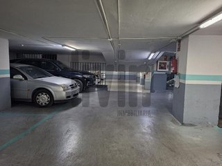 Garaje en alquiler en Avda de Madrid - Pº de la Estación en Jaén