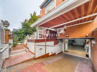Casa adosada en venta en Valderas - Los Castillos en Alcorcón