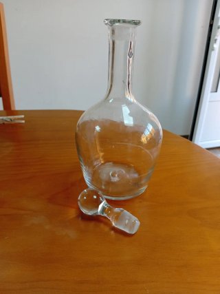 Botella licor cristal vintage con tapón