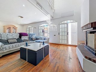 Casa en venta en Petrer