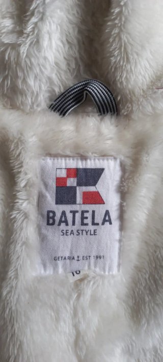 Impermeable Batela forro polar rojo. Entretiempo.