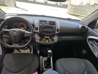 Toyota RAV4 2011