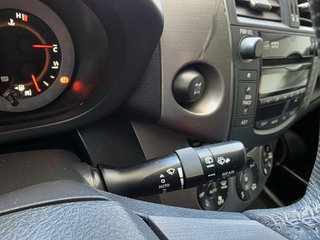 Toyota RAV4 2011