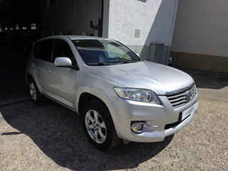 Toyota RAV4 2011