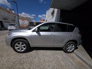 Toyota RAV4 2011