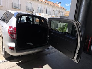 Toyota RAV4 2011