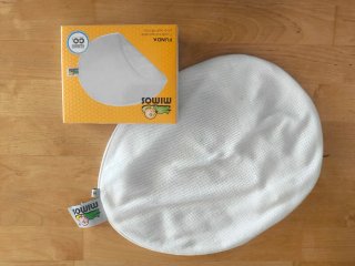 Cojín Mimos plagiocefalia bebé + funda. Talla S