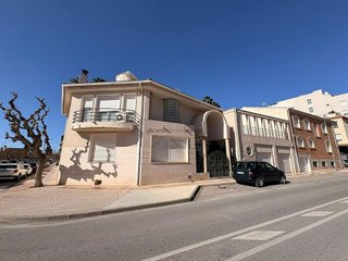 Casa en venta en Sax