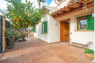 Casa adosada en venta en Porreres