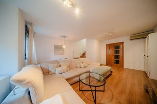 Casa adosada en venta en Los Molinos - Villa Blanca en Almería