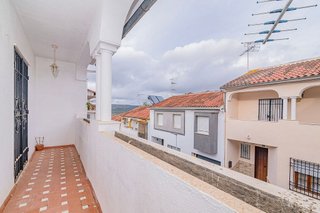 Casa pareada en venta en Lucena