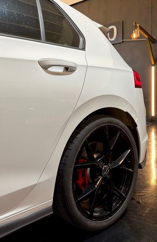 Volkswagen Golf 2023