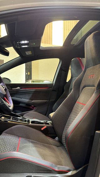 Volkswagen Golf 2023