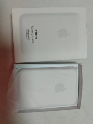 Batería iPhone MagSafe Apple