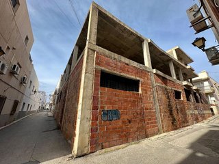 Edificio en venta en Carboneras