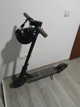 Patinete Xiaomi Mi Scooter 4