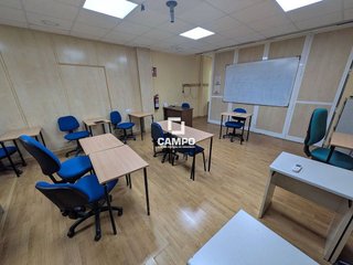 Local comercial en venta en Franciscanos en Albacete
