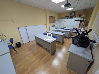 Local comercial en venta en Franciscanos en Albacete