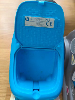 Correpasillos para niños y niñas 5€ cada uno.