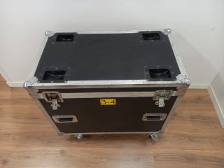 Caja de transporte con ruedas 3-4