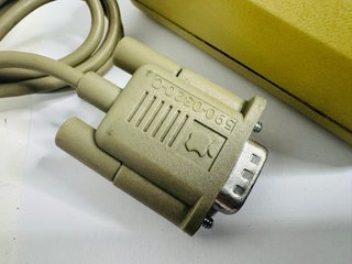 Ratón Apple Macintosh MO100 Serial (1987)