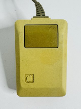 Ratón Apple Macintosh MO100 Serial (1987)