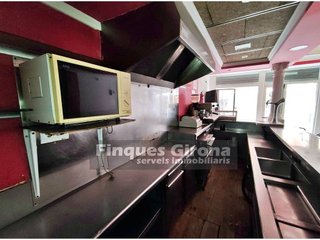 Local comercial en venta en Santa Eugènia en Girona