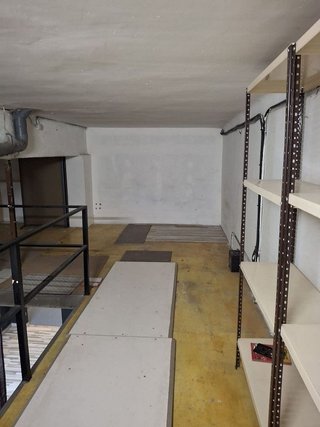 Local comercial en alquiler en La Plana en Esplugues de Llobregat