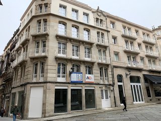 Local comercial en alquiler en Casco Viejo en Ourense