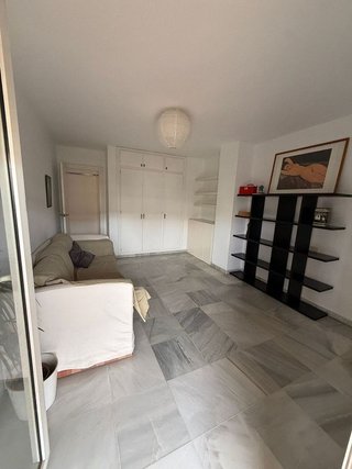 Piso en alquiler en La Barriguilla en Málaga