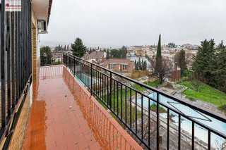 Chalet en venta en Huétor Vega