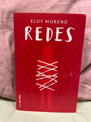 Libro Invisible y Redes de Eloy Moreno