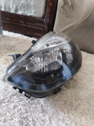2Faros originales Renault Clio 4