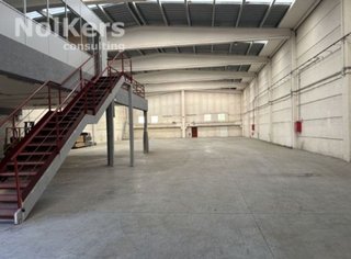 Nave industrial en alquiler en Terra Nostra en Montcada i Reixac