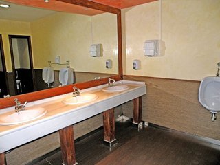 Oficina en alquiler en El Barral Ferial en Coslada