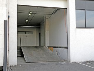 Oficina en alquiler en El Barral Ferial en Coslada