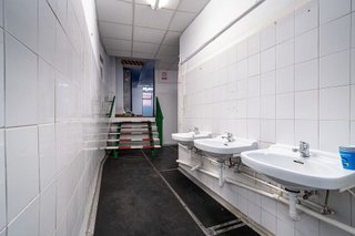 Local comercial en alquiler en Centro - Sagrario en Granada