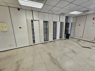 Local comercial en alquiler en El Castell en Burjassot