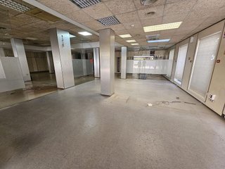 Local comercial en alquiler en El Castell en Burjassot