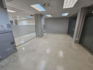 Local comercial en alquiler en El Castell en Burjassot