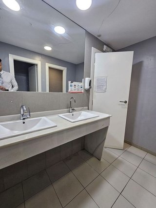Local comercial en alquiler en El Castell en Burjassot
