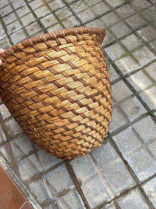 Cesto mimbre antiguo